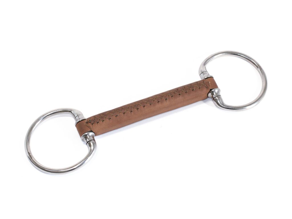 Boss Cuir Anneaux Fixes 135mm